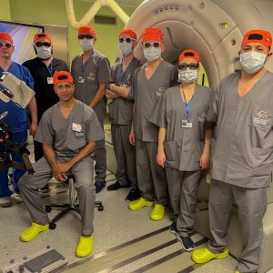 В Федеральном центре нейрохирургии в Тюмени завершился первый международный курс по экзоскопической нейрохирургии