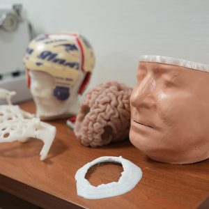 В ФЦН в Тюмени развивают технологии по созданию и печати 3д моделей, что помогает в проведении сложных операций пациентам