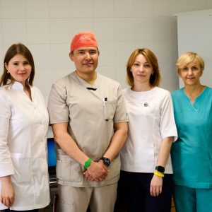 Поздравляем специалистов по лабораторной диагностике с профессиональным праздником